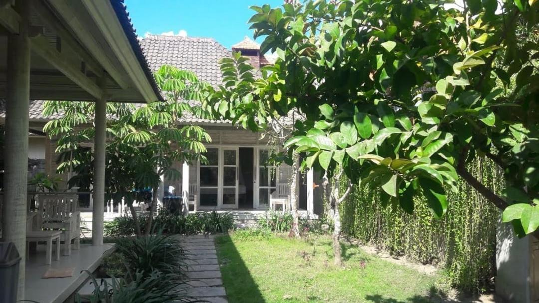 Готель Vista Huts Lembongan Екстер'єр фото