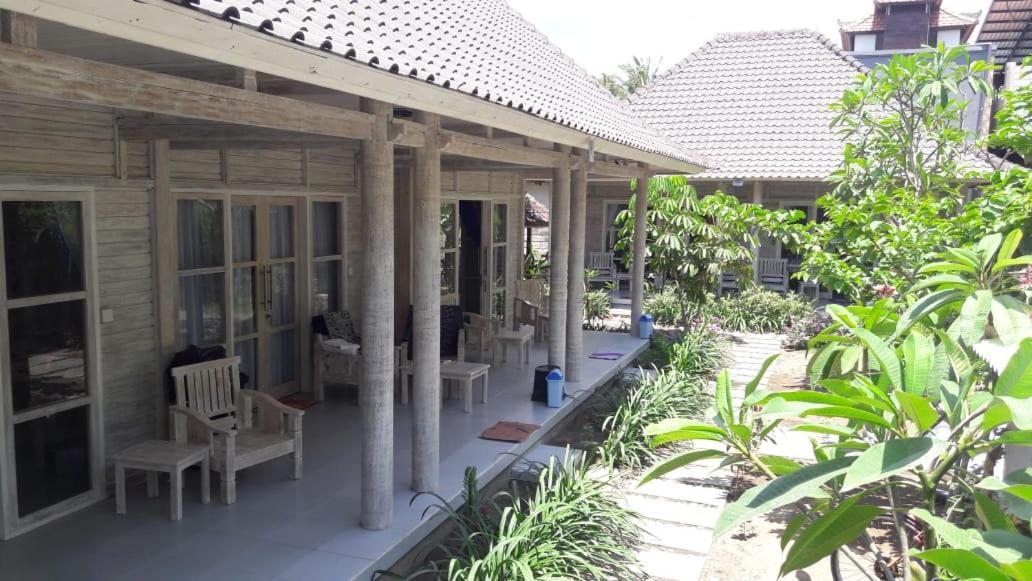 Готель Vista Huts Lembongan Екстер'єр фото
