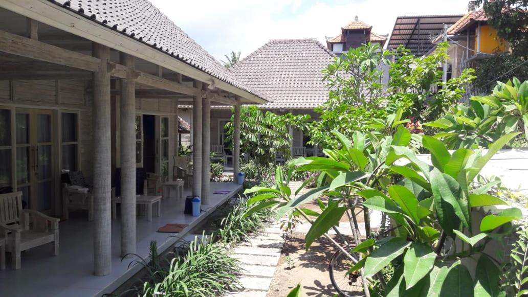 Готель Vista Huts Lembongan Екстер'єр фото